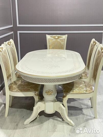 Кухонный стол. Доставка по всей России