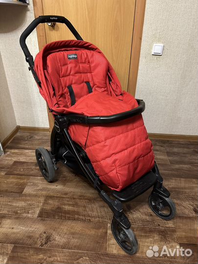 Коляска прогулочная Peg Perego Book