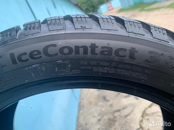 Continental IceContact 3 235/45 R18