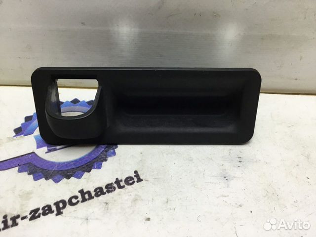 Кнопка открытия крышки багажника Hyundai Tucson 3