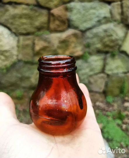Аптечная баночка грушевидной формы