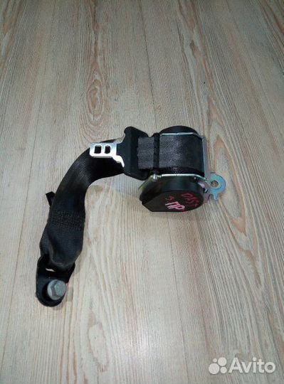 Ремень безопасности задний renault duster Прав