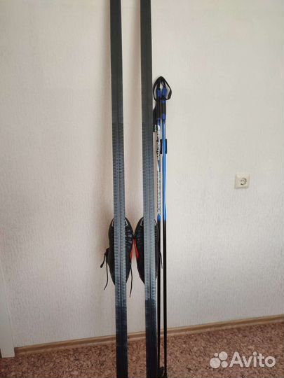 Беговые лыжи