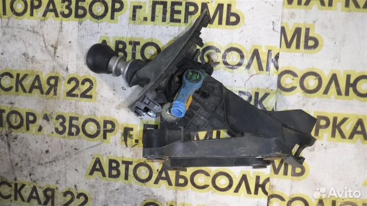 Кулиса кпп Toyota Auris (E150) 2006-2012