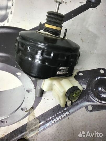 Вакуум Mercedes-Benz C-Class W204