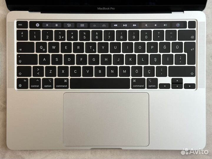 MacBook PRO 13 2022 M2 256GB 49 цикл (На гарантии)