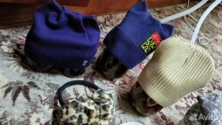 Шапки,шарфа, перчатки, шляпа, кепки