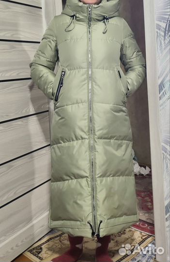 Пуховик женский 42 44