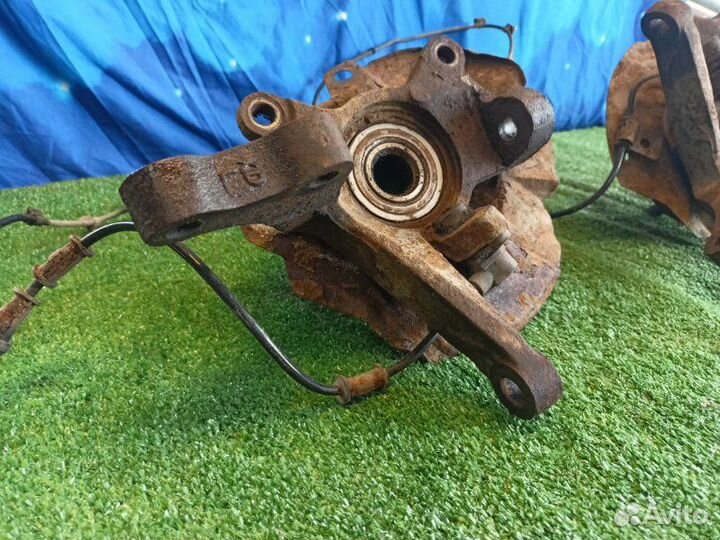 Кулак поворотный передний правый Hyundai Elantra 3