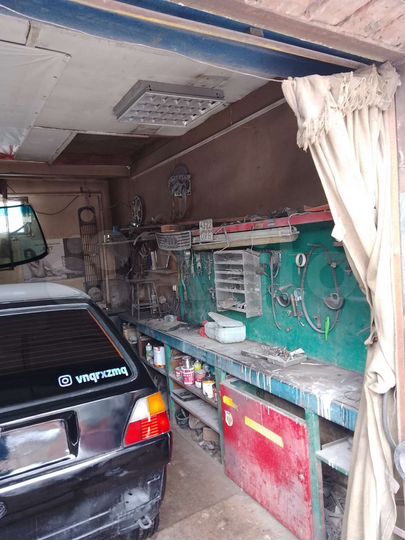 Гараж, > 30 м²