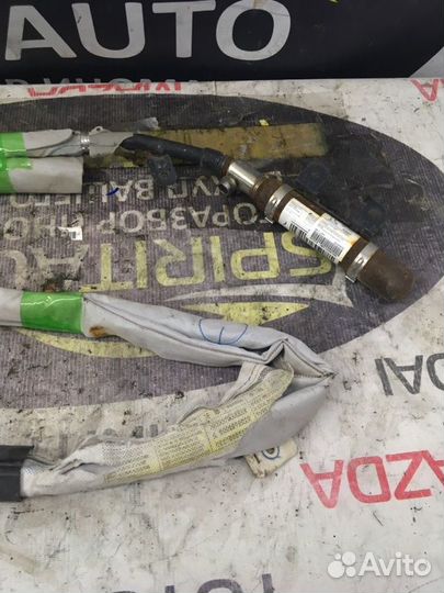 Шторка безопасности правая Kia Rio 3 1.6 G4FC