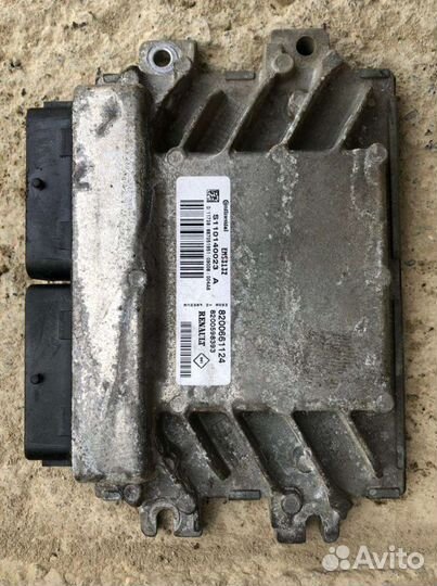 Renault logan2009 блок управления двс 1.6