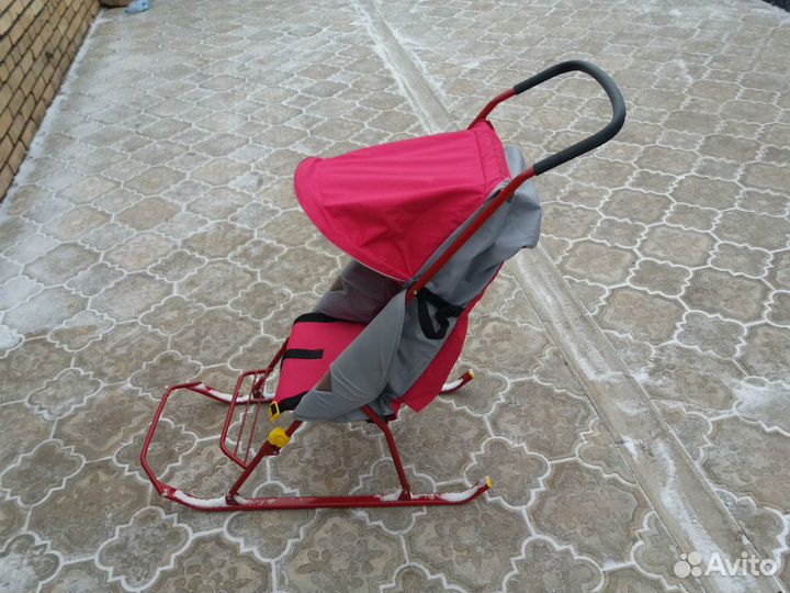 Коляска зиса-лето,санки
