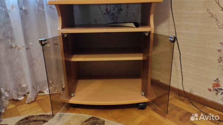 Тумба под телевизор бу