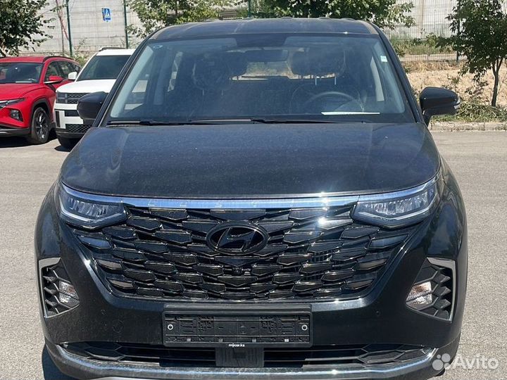 Hyundai Custin 1.5 AT, 2024