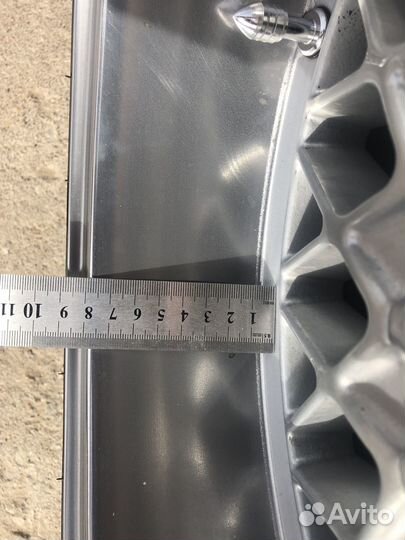 Комплект разношироких дисков BBS