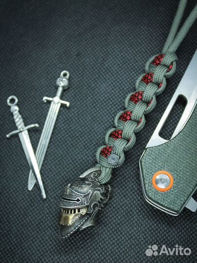 Темляк для ножа