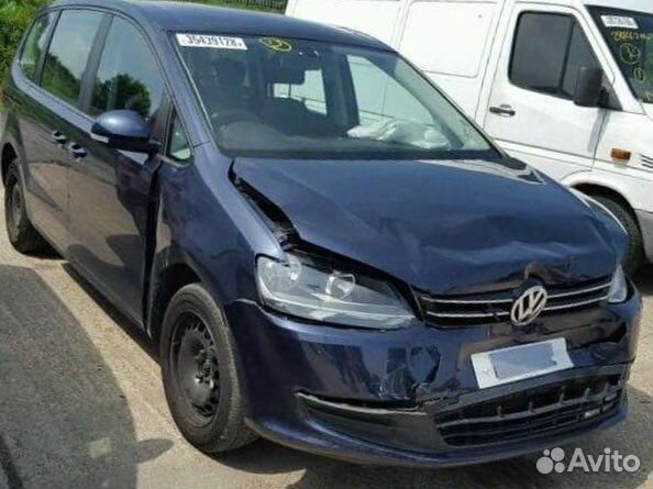 Volkswagen Sharan 7N 2012г на запчасти