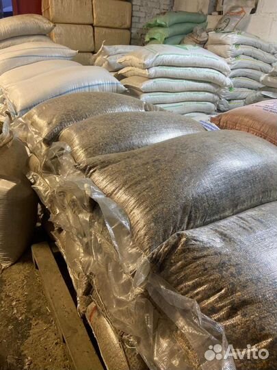 Корма и зерно