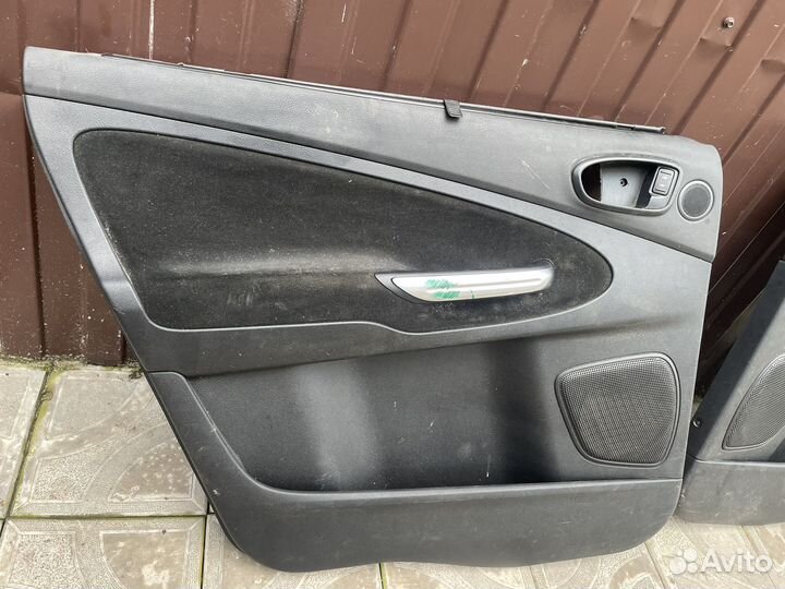 Обшивка задней левой и правой двери ford galaxy