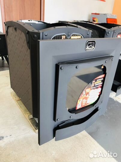 Чугунная печь для бани с панорманой дверцей Былина