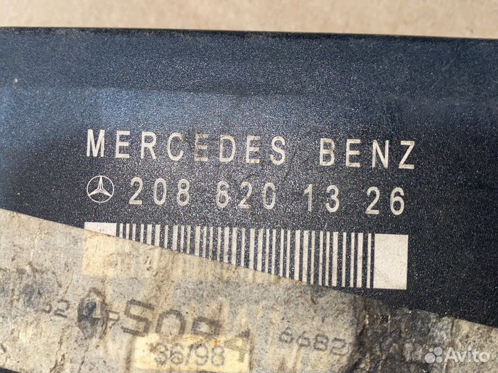 Блок управления дверью Mercedes C-class