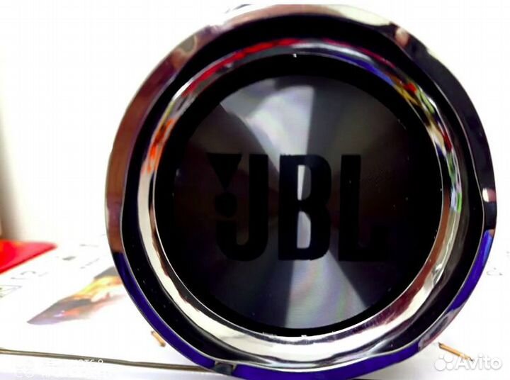 Колонка JBL
