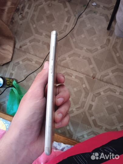 HUAWEI Y9 (2018), 3/32 ГБ