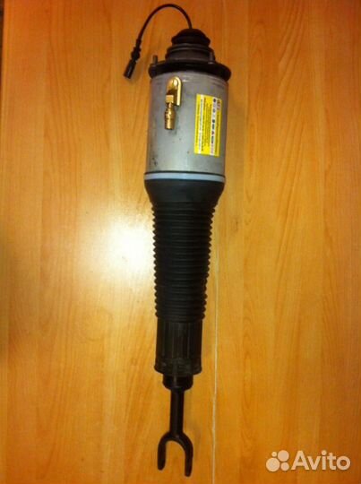 Пневмостойка ауди А8 D3 передняя оригинальная