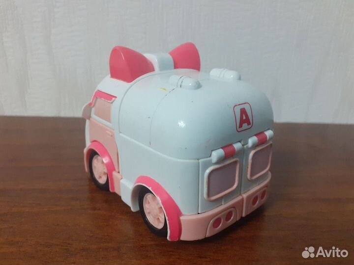 Робокар трансформер Эмбер