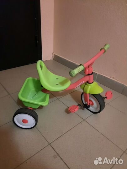 Трехколесный велосипед