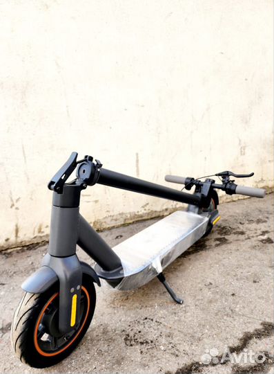 Электросамокат новый