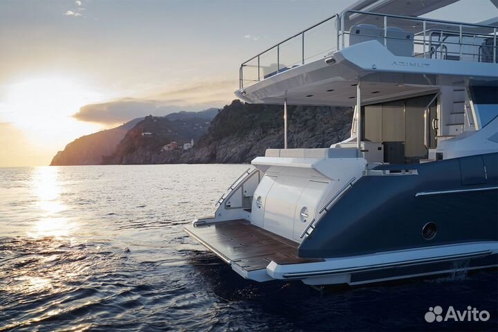Моторная яхта Azimut 72, 2023