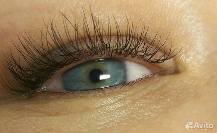 Наращивание ресниц на дому