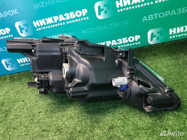 Фара передняя левая Toyota Camry XV55 2014 - 2017