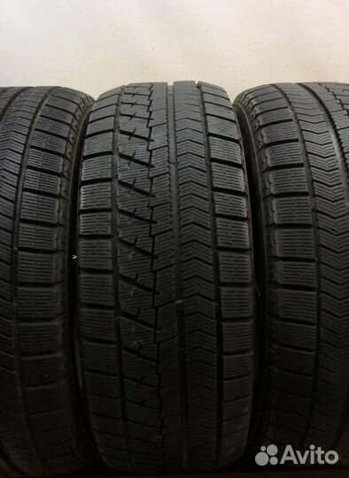 Bridgestone Blizzak VRX 205/55 R16 99W