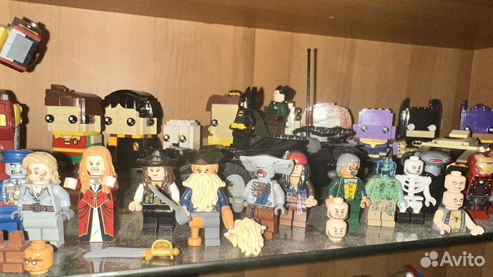 Lego минифигурки,бигфигурки оригинал,разных серий