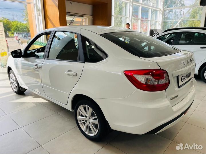LADA Granta, 2023