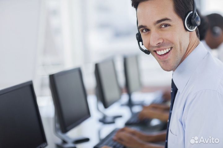 Оператор колл-центра крупного магазина электроники