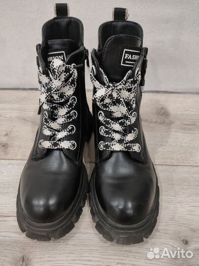 Ботинки демисезонные для девочки 34 размер