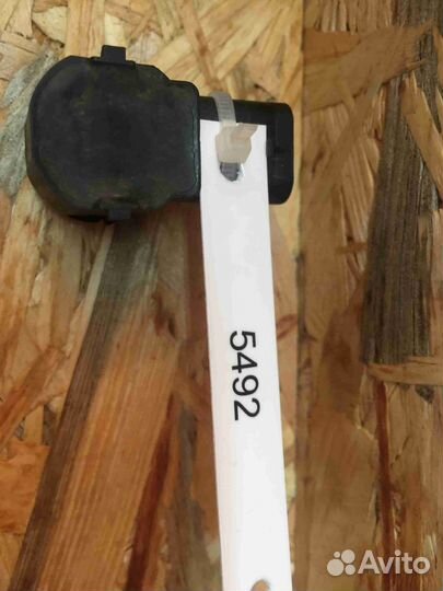 Датчик парктроника Volkswagen Transporter T5 (2010