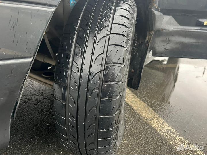 Volkswagen Passat, 1991