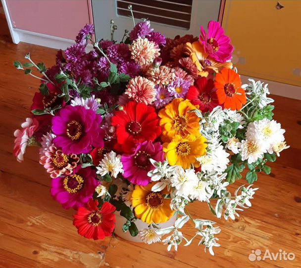 Букеты из живых цветов