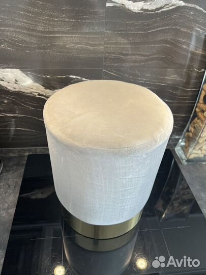 Мягкий круглый пуфик