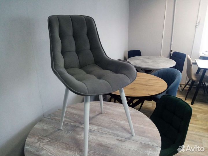 Стул мягкий