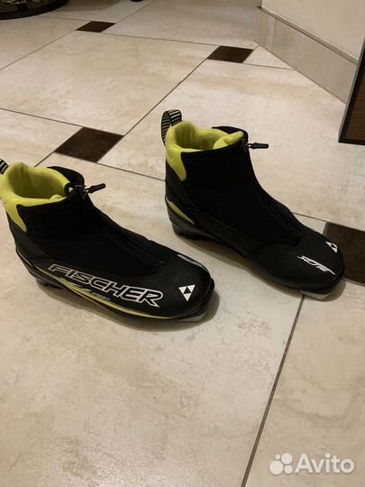 Лыжные ботинки Fischer 36,30 размеры