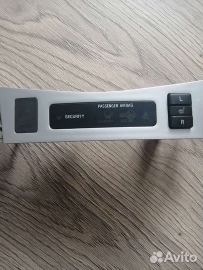 Блок управления обогрева сидений Toyota corolla