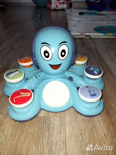 Музыкальная игрушка осьминог