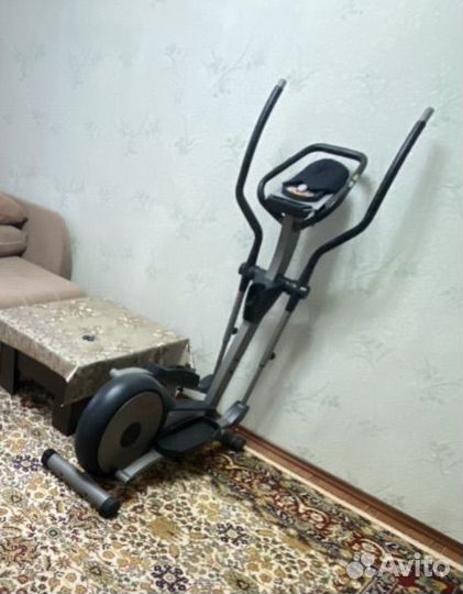 Эллиптический тренажер Aerofit e7000p