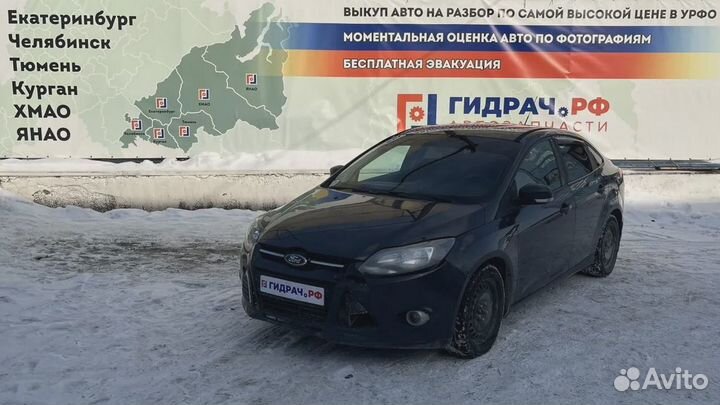 Стекло двери передней левой Ford Focus 3 1742302